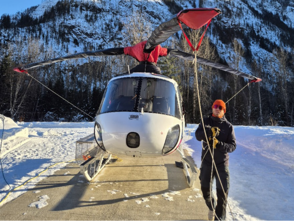 Heli Ski- 3-5 run trip